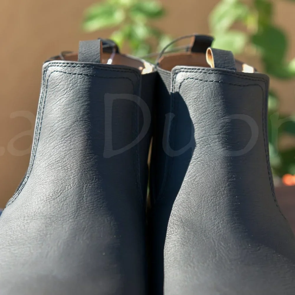 Izod‎ Men's Chukka Black Boot